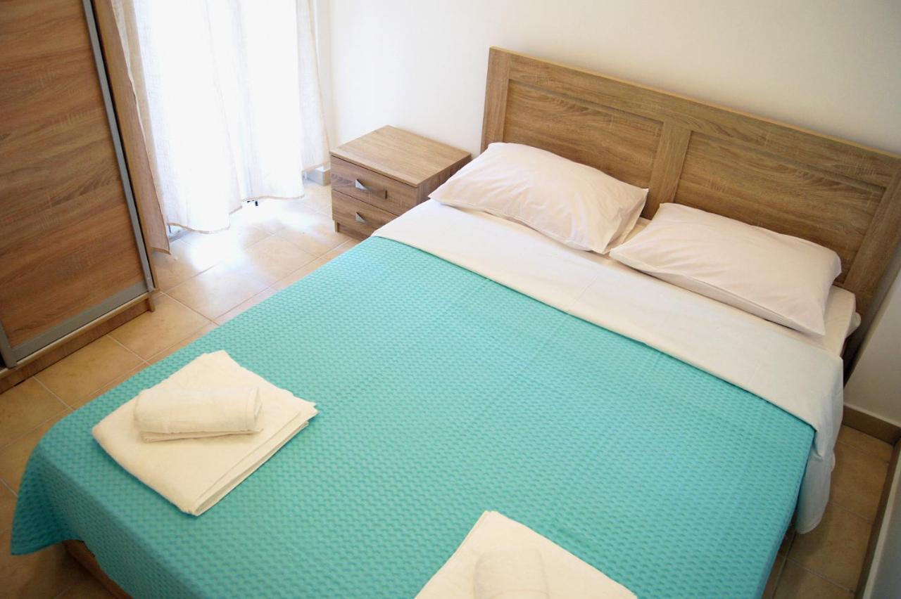 Peraía M&D Apartments מראה חיצוני תמונה