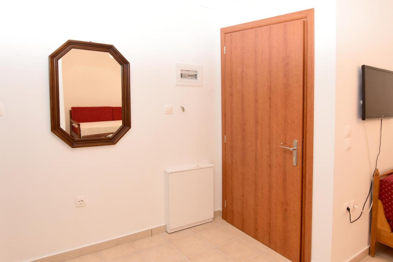 Peraía M&D Apartments מראה חיצוני תמונה